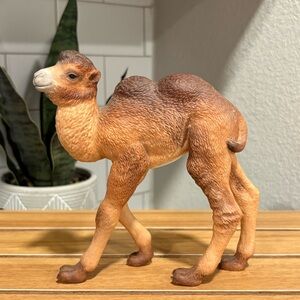 Vintage Lenox Fine Porcelain Bactrian Camel Calf 1995 Smithsonian Figurine